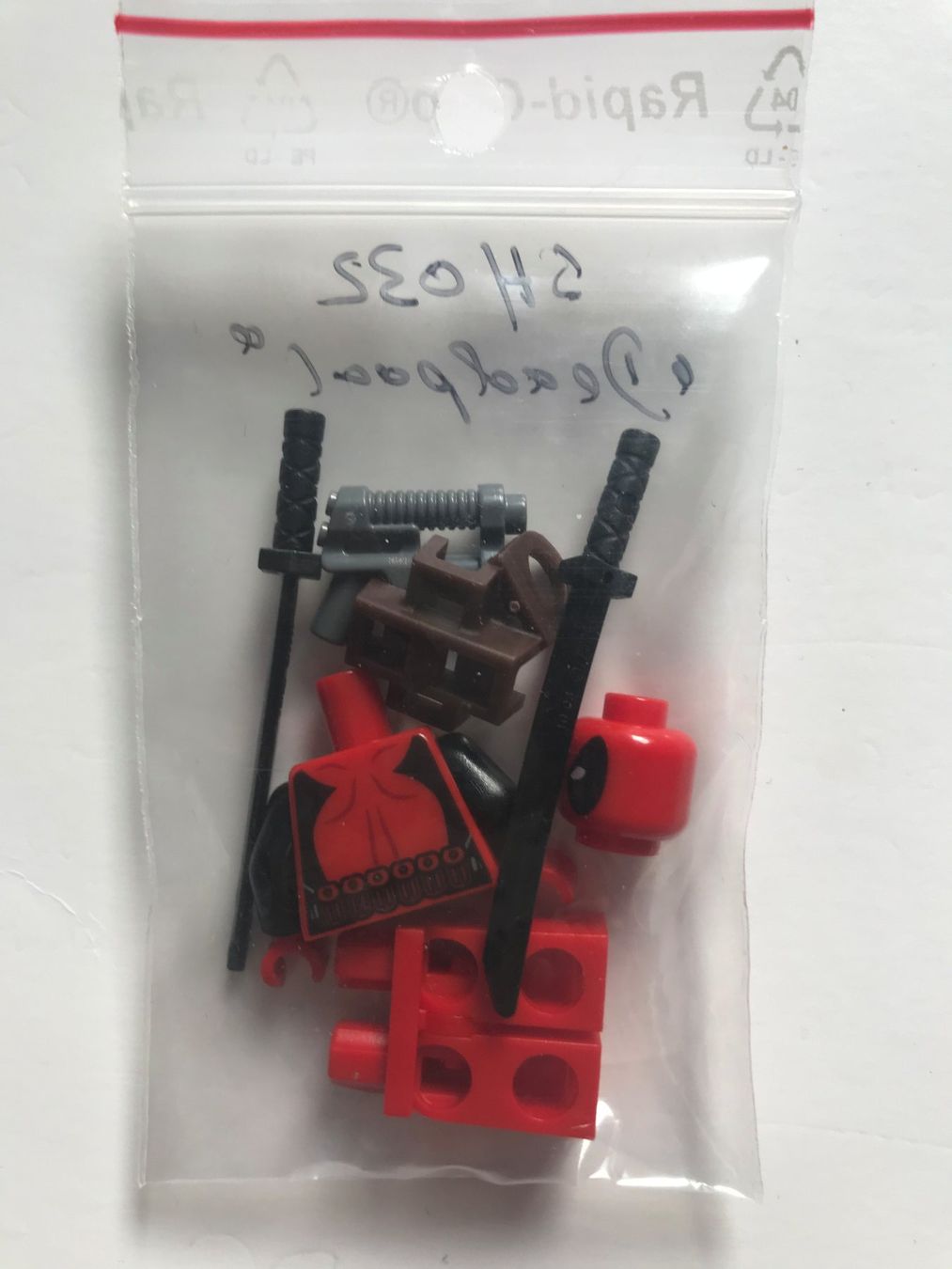 Lego Statuette: LEGO Deadpool sh0032 - Original – Nuovo (secondo la descrizione) da Ennenda venduto da ZiskaGL 1