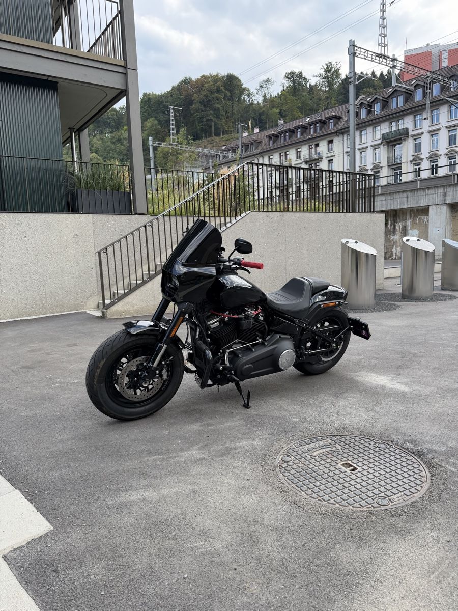 Harley-Davidson Chopper: Harley Davidson FXFBS – Gebraucht aus Luzern von LegacyMint