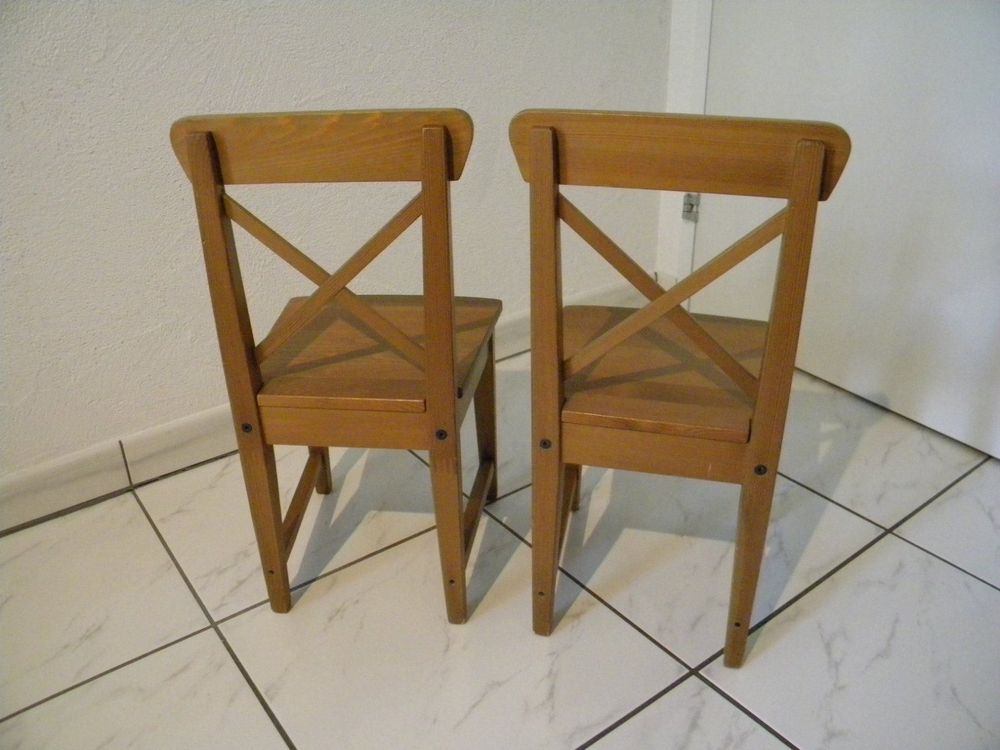 Zwei Kinderstühle aus Holz IKEA Kaufen auf Ricardo