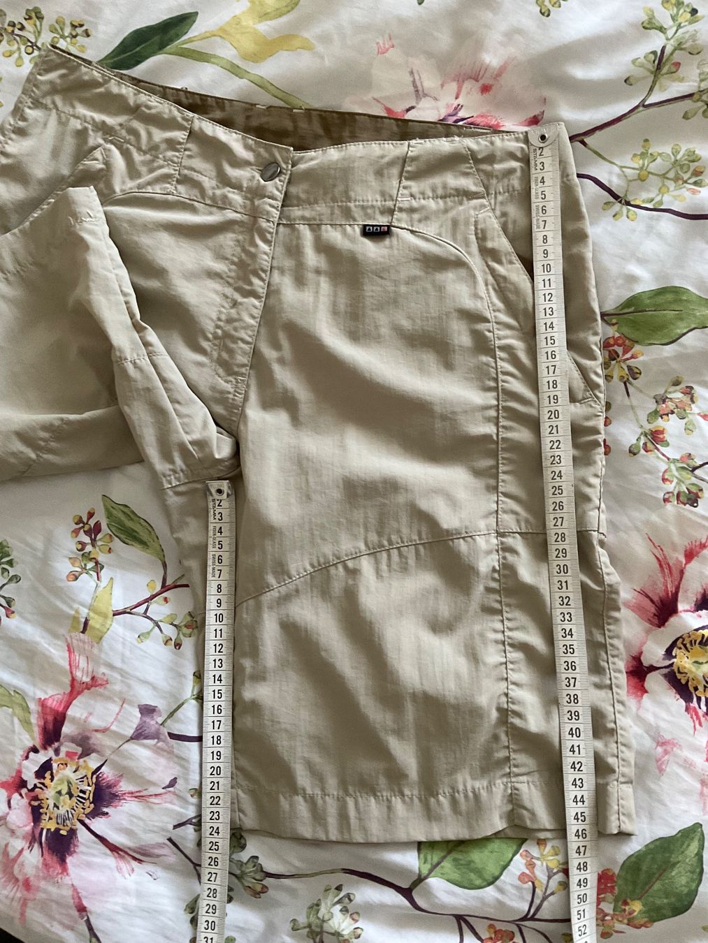 Icepeak Pantaloni: ICEPEAK Shorts Gr 38 beige-olive – Usato da Schlieren venduto da Vilsonella 7