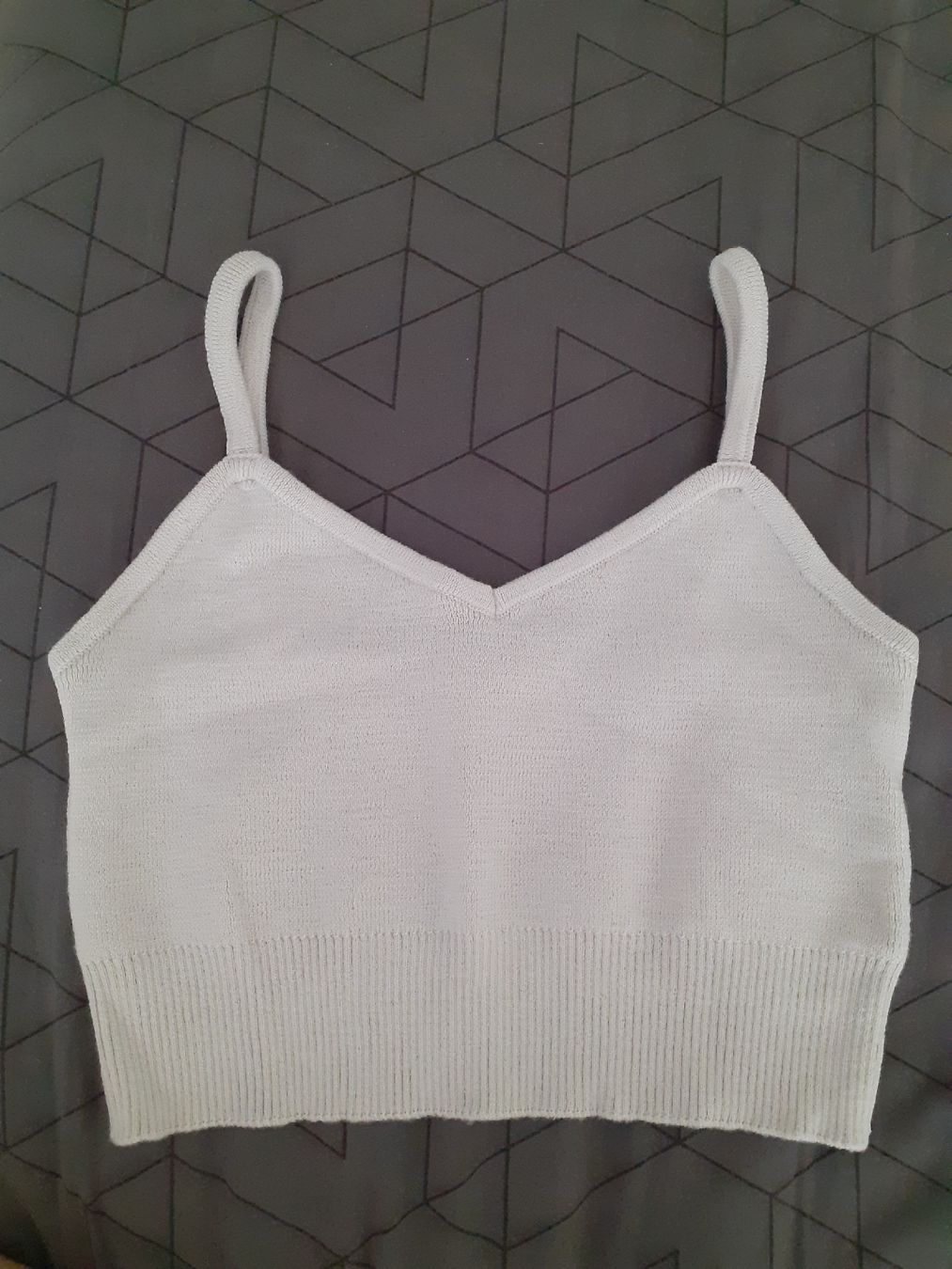Top: 100% Woollen crop top – Nuovo (secondo la descrizione) da Basel venduto da n23_j8jr