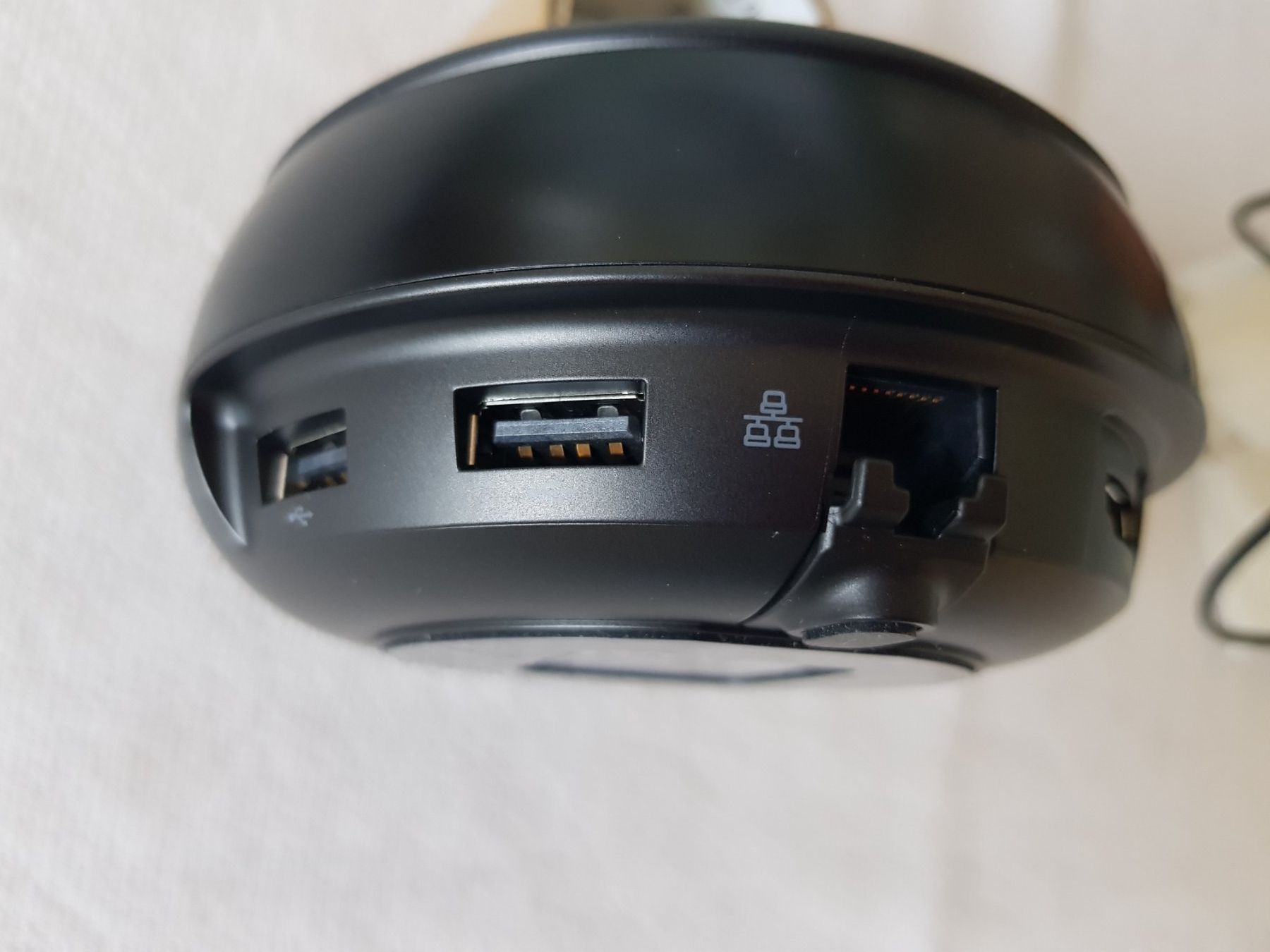 Samsung Docking station: Samsung DeX Station EE-MG950 - Neuwertig . – Nuovo (secondo la descrizione) da Schlieren venduto da Luibird 4