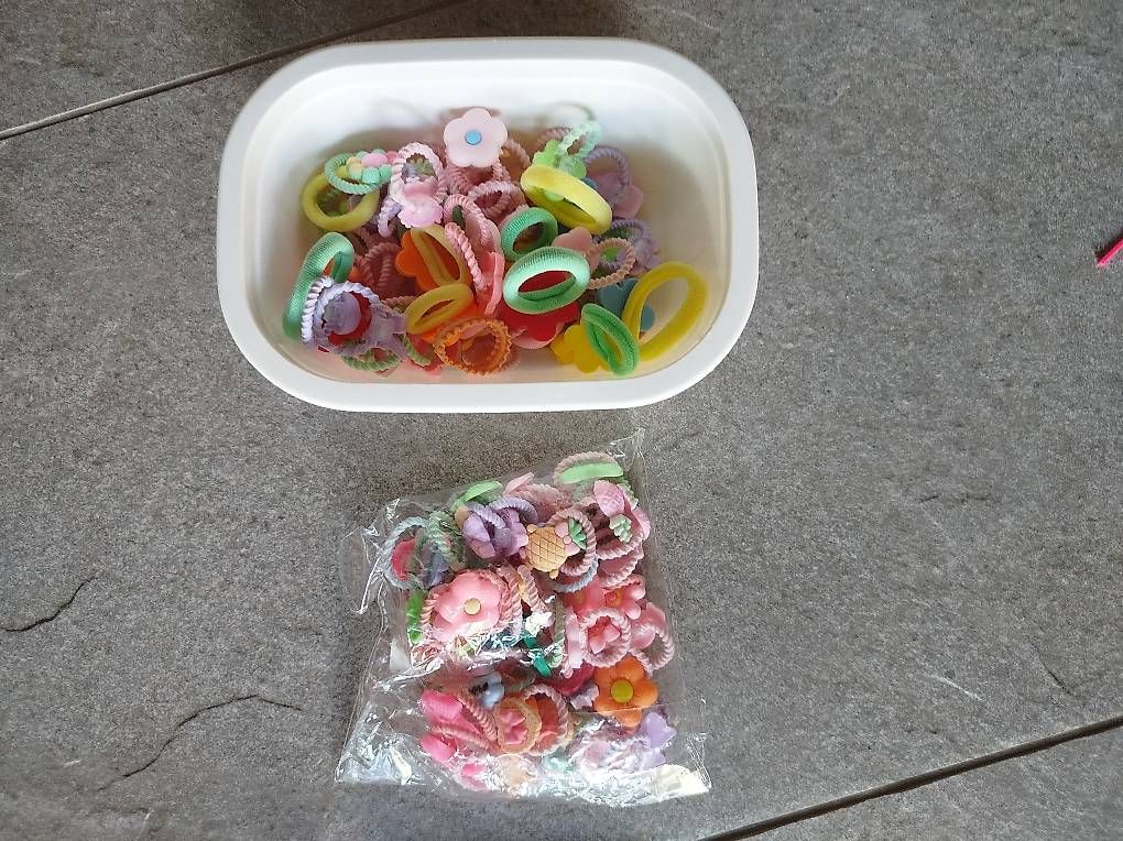 Accessoires pour cheveux: Haar Gummi  – D'occasion à Bätterkinden par sch_s6nb 2
