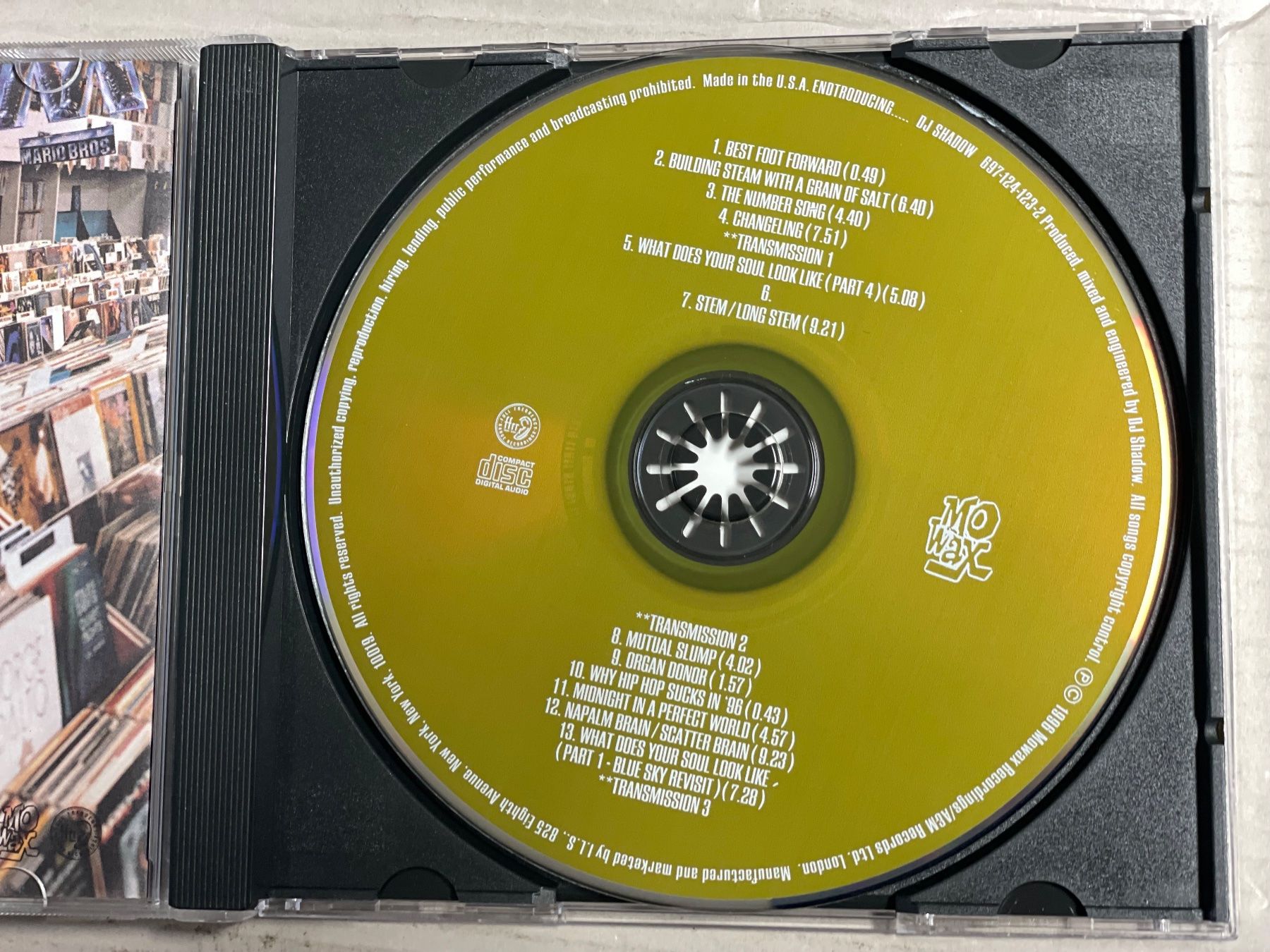 CD: DJ Shadow (Made in USA) – Usato da Muri b. Bern venduto da AdidasCollector 1