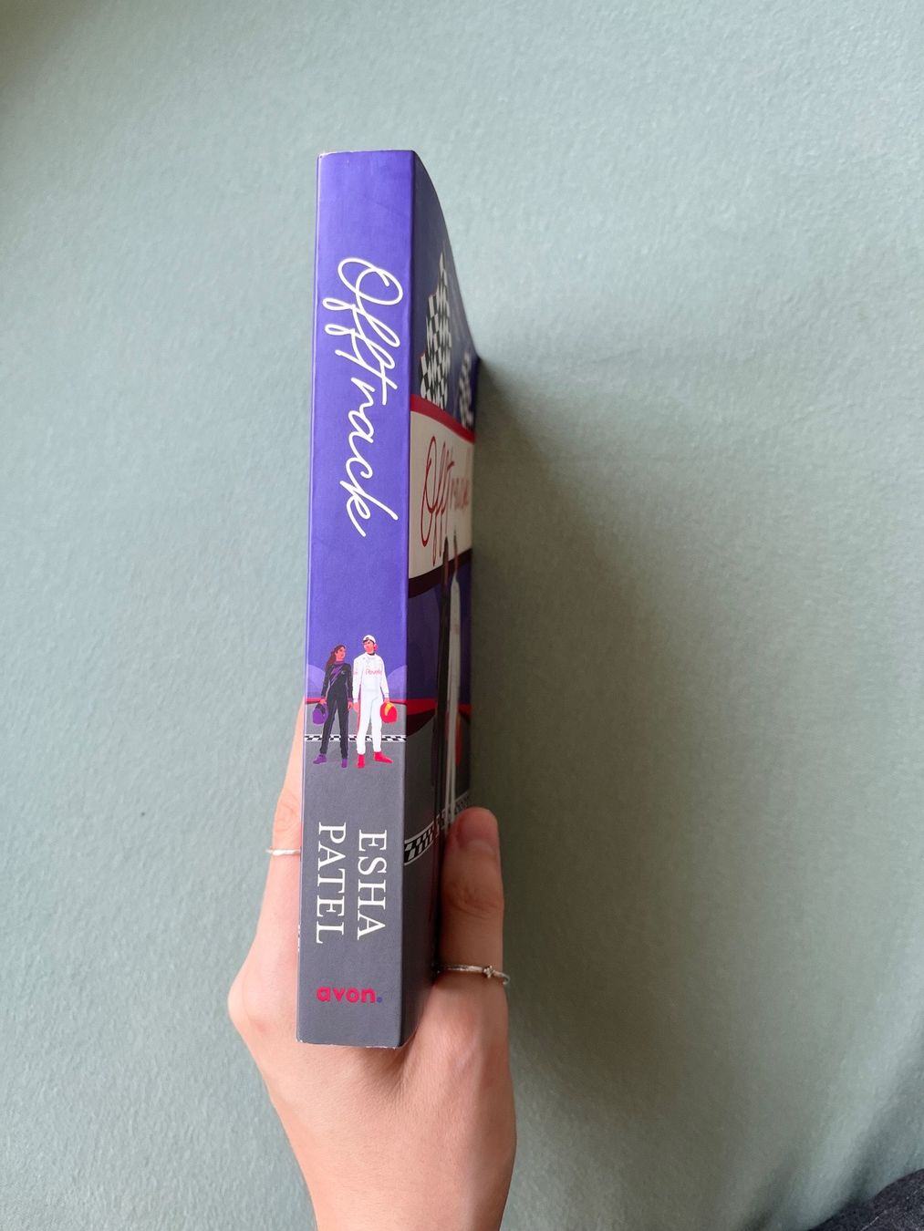 Libri: Offtrack - Esha Patel – Usato da Wabern venduto da JaMi. 2