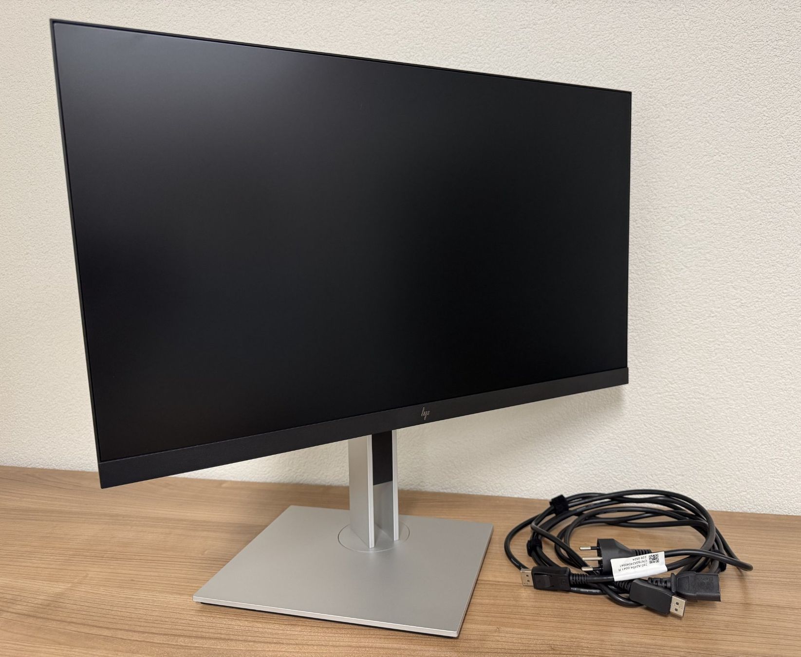 Hewlett Packard Monitor: Monitor HP E24 G4 FHD – Usato da Grenchen venduto da fin_tq6f