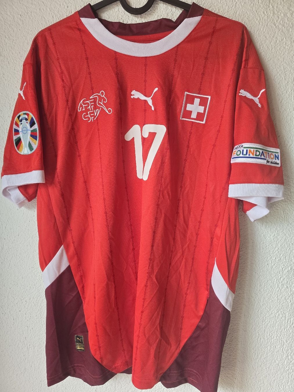 Puma Canottiere & Pantaloni: Ruben Vargas  – Nuovo (secondo la descrizione) da Zumikon venduto da raphaels199 1