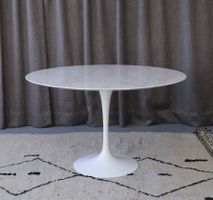 Tisch Eero Saarinen Knoll International / Marmor  120 cm