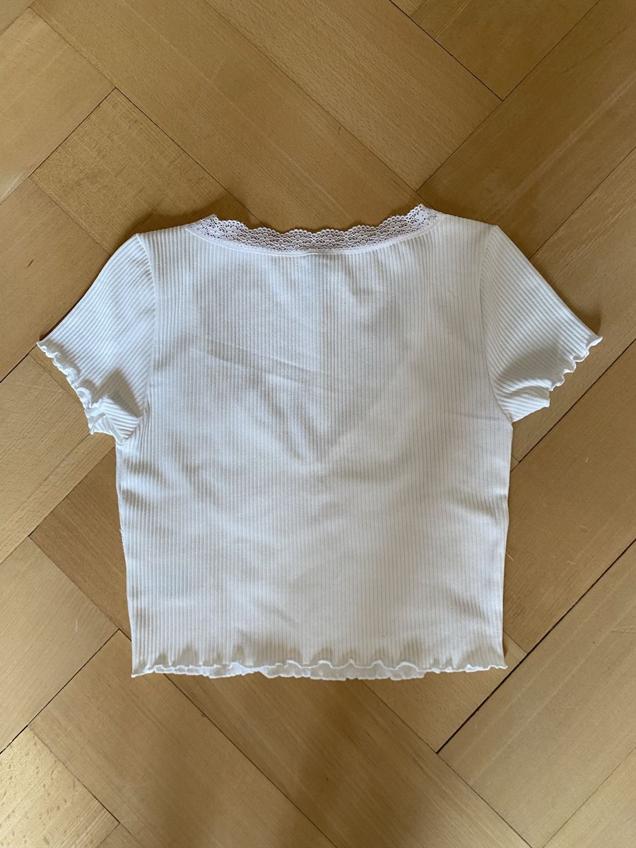 H&M Top: Crop Top von H&M – Usato da Zürich venduto da Aenschi 1