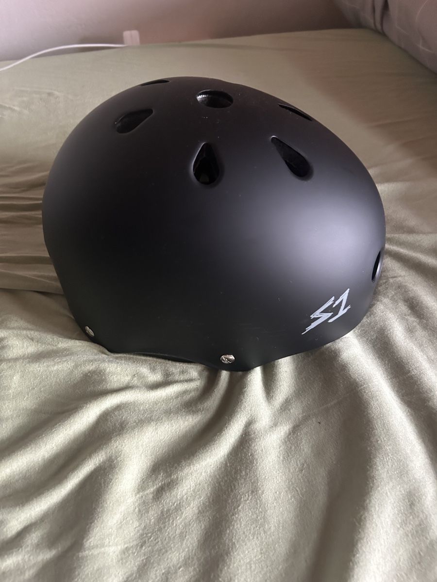 Casques: S1 Lifer Helm – Neuf avec emballage d'origine à Freienbach par Juli4bro