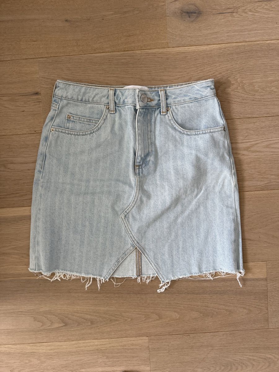 Gonne: Sommerlicher Jeansrock Gr. 34, hellblau, Fransen – Nuovo (secondo la descrizione) da Rheineck venduto da sam_9m27