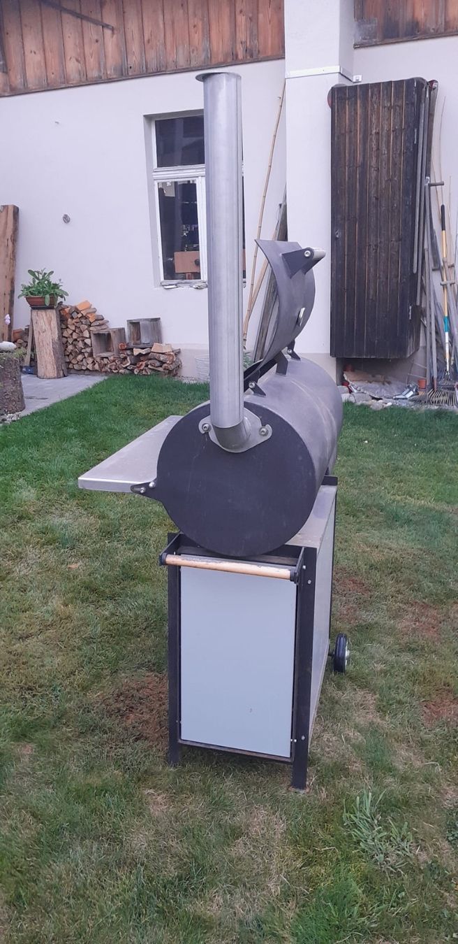 Grills: BBQ Grill Smoker – Gebraucht aus Bichelsee von Noegg0 5