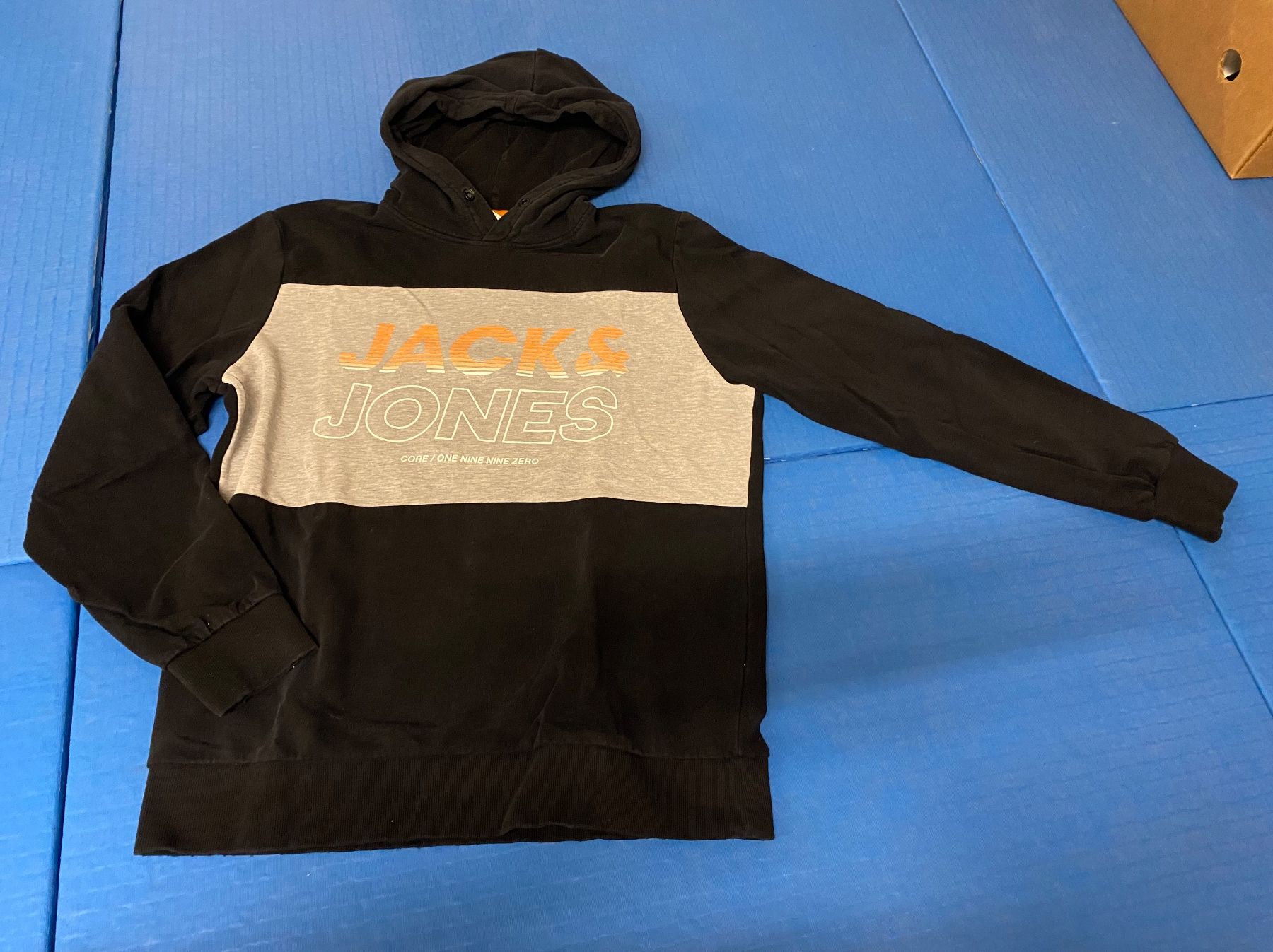 Jack & Jones Maglioni & Felpe: HERREN KAPUTZENPULLI SCHWARZ VON JACK & JONES GR. M – Usato da Sarmenstorf venduto da Froeschli81