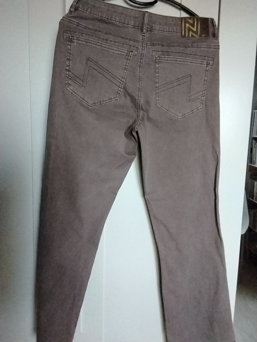 Nile Pantalons: Pantalon xs Nile – Neuf (Voir description) à La Chaux-de-Fonds par Uyuni 1