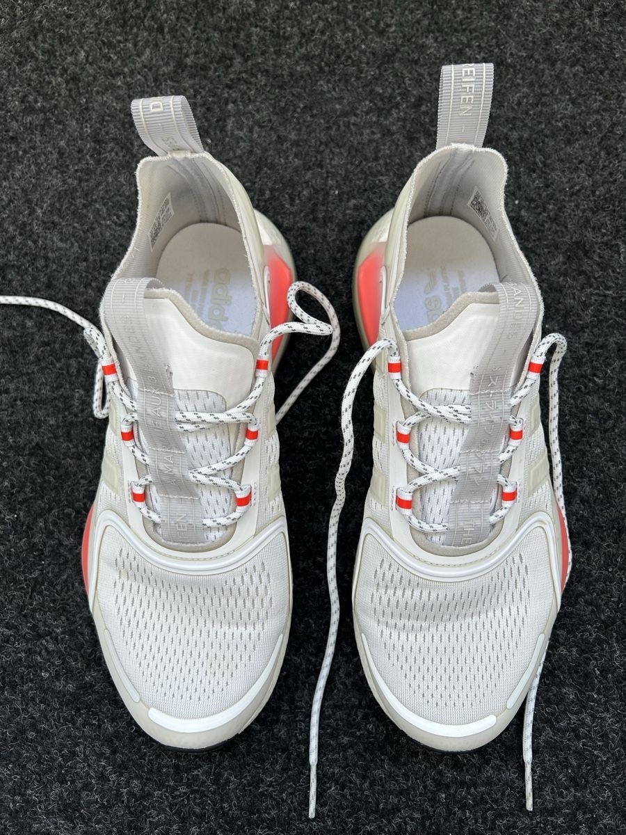 Scarpe da uomo: Adidas NMD V3 – Usato da Hinterkappelen venduto da Petra_87 1