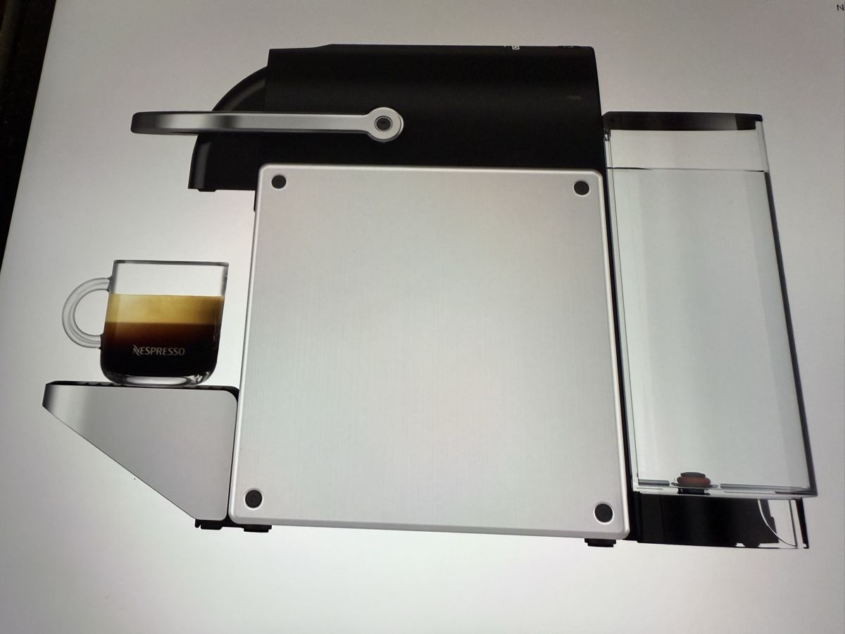 De'Longhi Macchine per caffè & Macchine per espresso: Nespresso Pixie De Longhi neu mit Garantie – Nuovo e nell'imballaggio originale da Laax GR venduto da Hapu 1