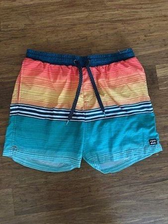 Badeshorts -Jungs Billabongs M