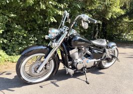 Honda Shadow VT750C Bobber Umbau
