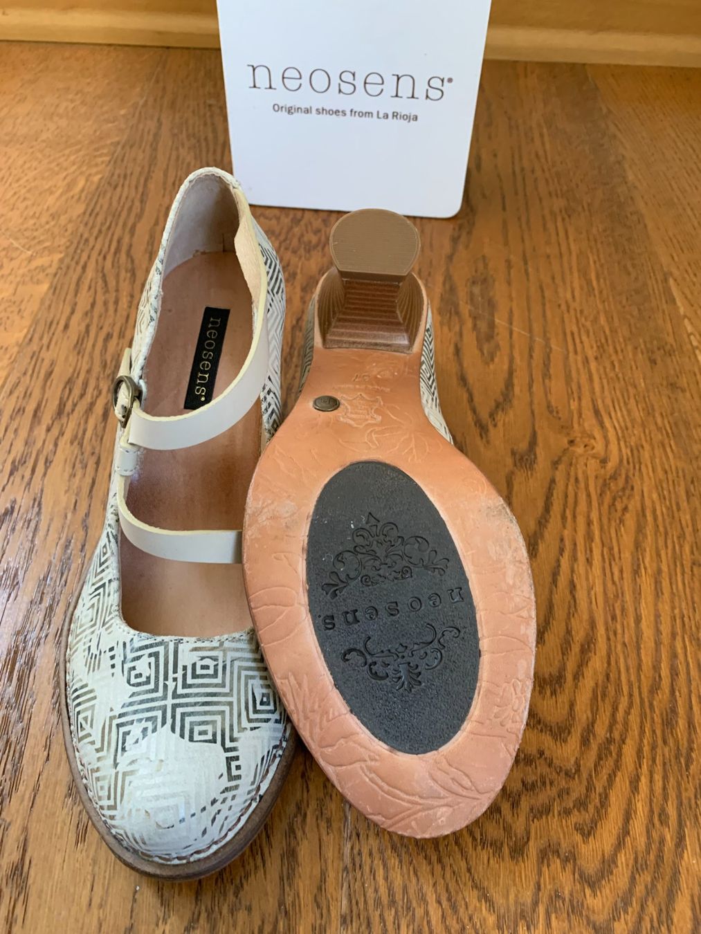 Art Scarpe da donna: Art Rococo 606 beige fantasy Gr.37 – Nuovo (secondo la descrizione) da Zürich venduto da finsti 3