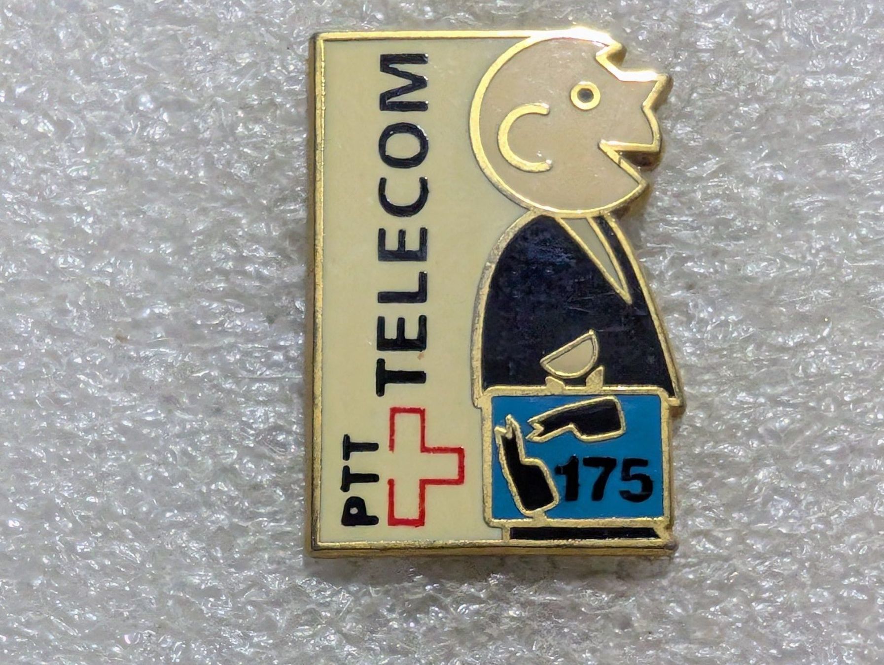 Plaketten & Abzeichen: Ansteckpin 33: PTT Telecom – Gebraucht aus Oppligen von Pin-Fall-Shop