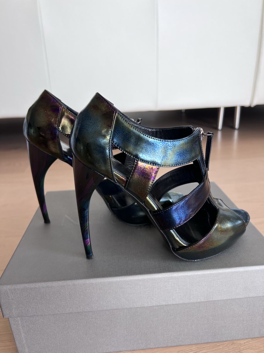 Alexander Mcqueen Scarpe da donna: Alexander McQueen Heels, Size 37, With Box – Usato da Pully venduto da opa_k78q