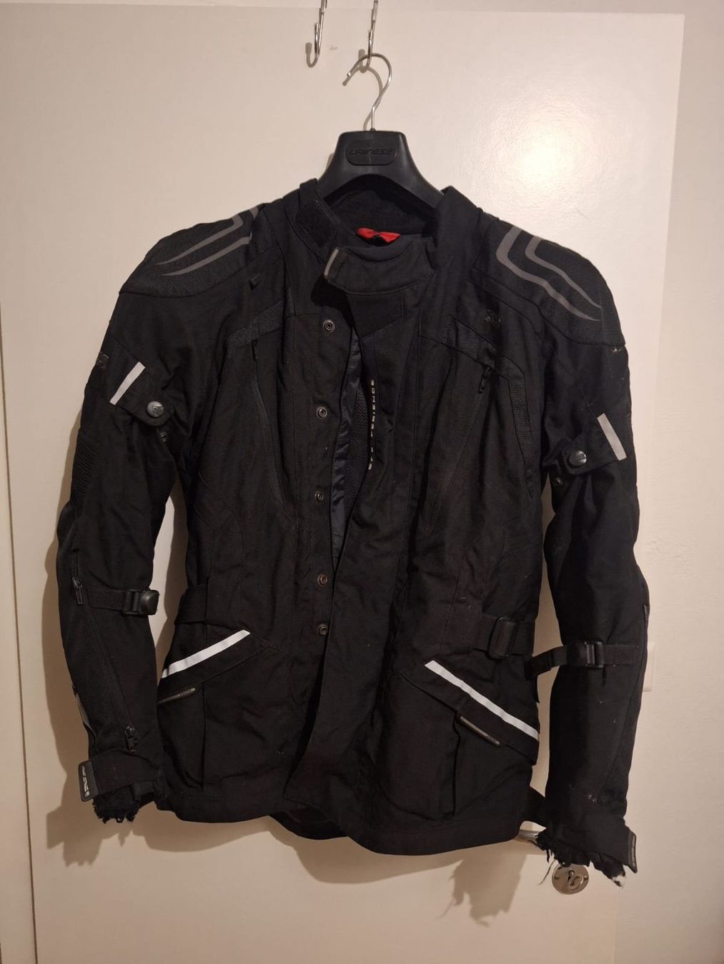 Jacken: Motorrad Jacke (Gr. M/L) – Gebraucht aus Stansstad von Duracell__5