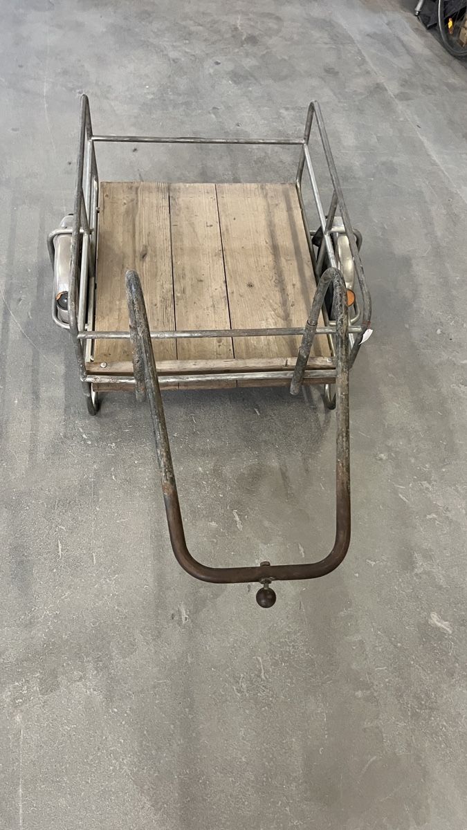 Biciclette: Velonhänger Metall Holz – Usato da Bern venduto da daskannweg 1