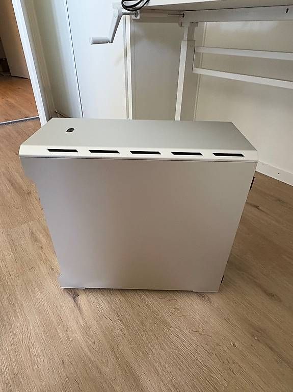 Gehäuse: PHANTEKS EVO EVOLV SILVER COMPUTER CASE – Gebraucht aus Zürich von James_Kr 1