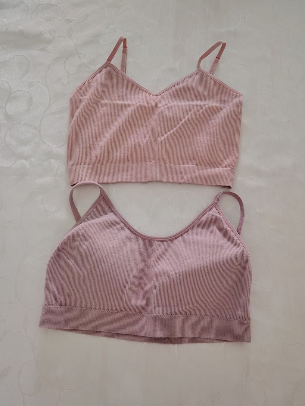 Camicette, T-shirt & Top: 2 rosa Tops ca in Grösse 152/158 – Usato da Brüttisellen venduto da kikaninchen79