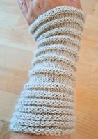 Wunderschönen handgestrickte Armstulpen mit Alpakawolle!