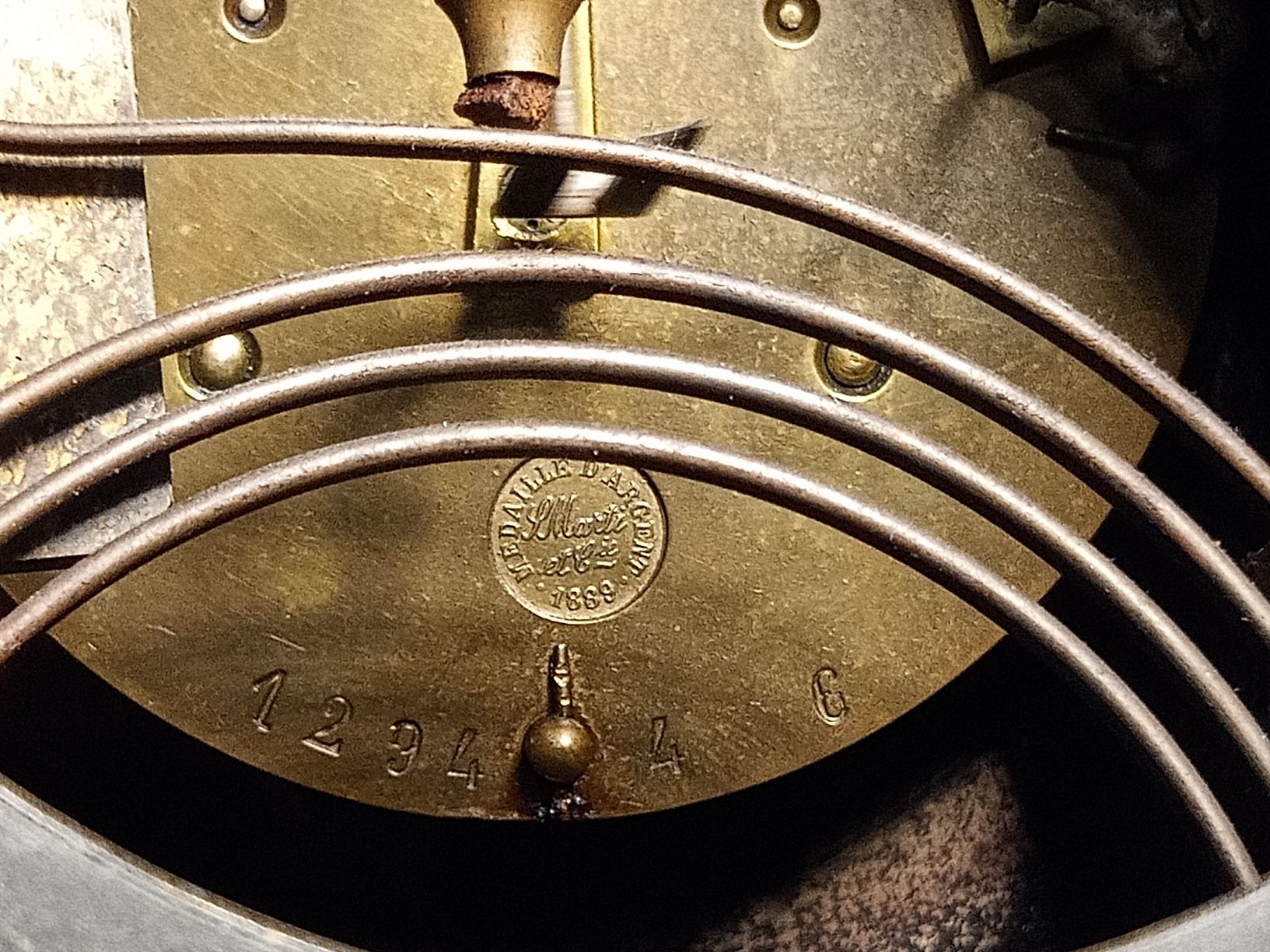 Orologi da terra & Orologi da parete: Kaminuhr / Tischuhr aus Marmor – Difettoso da Reiden venduto da Zofi-Brocki 7