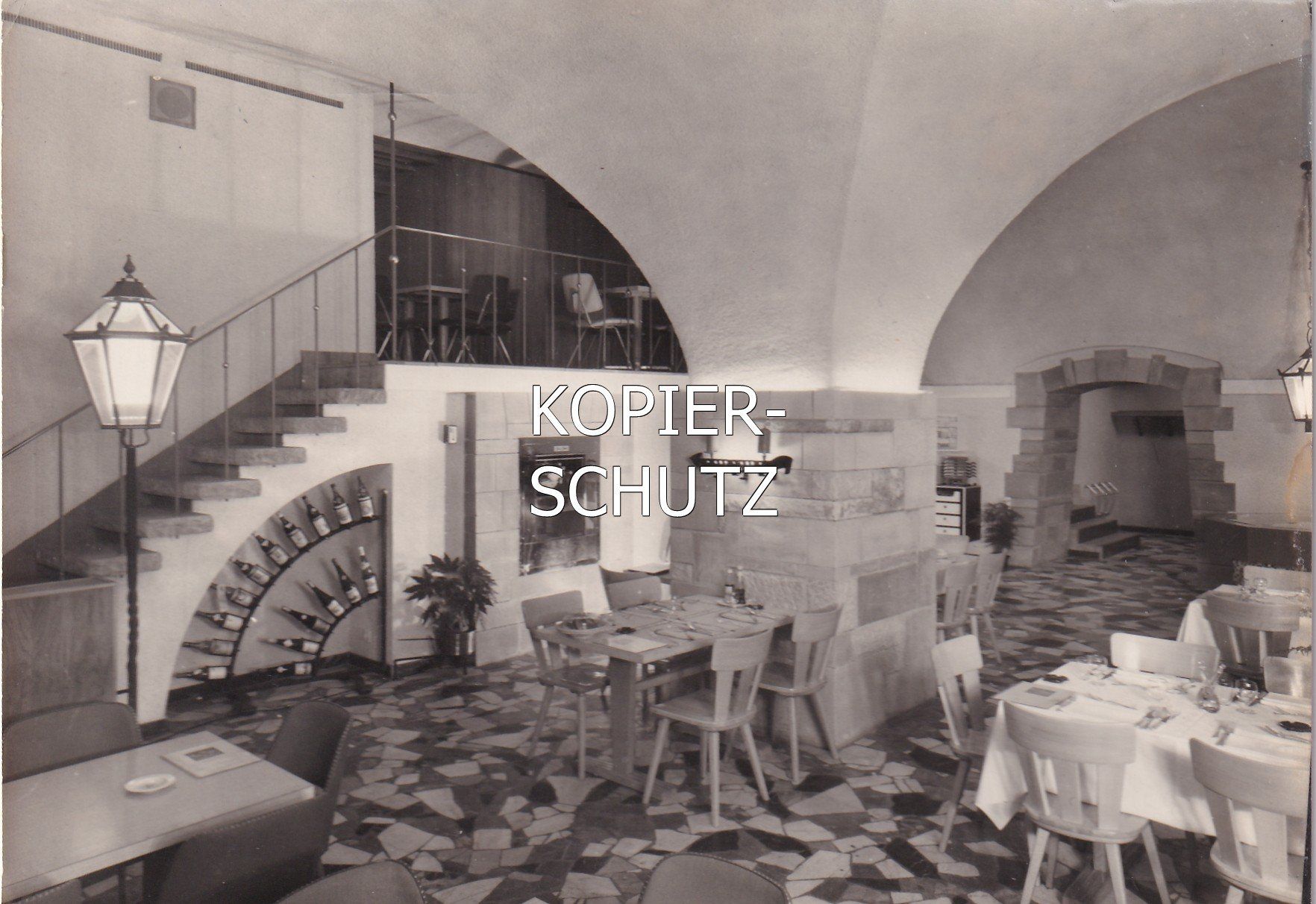 Cartoline postali: Chur - Restaurant Weinkeller, Grillroom /aw – Usato da Hombrechtikon venduto da Rudolf07