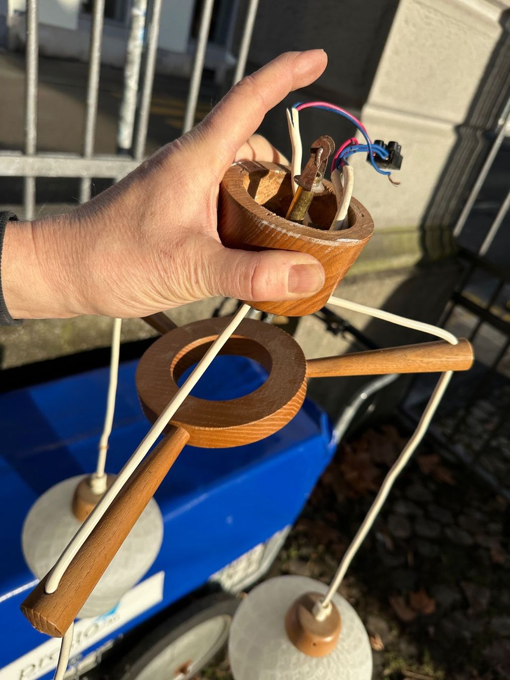 Lampadari & plafoniere: Vintage Deckenlampe Dänemark Holz + Glas – Usato da Zürich venduto da atlantis77 3