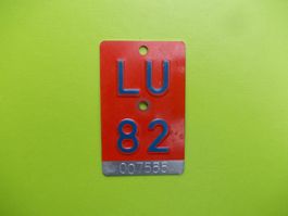 Velonummer / Fahrradnummer LU 82