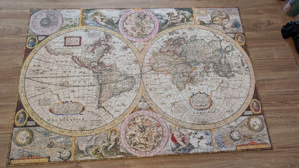 Clementoni Puzzles: Puzzle Clementoni Weltkarte 2000 Teile – D'occasion à Weinfelden par joe_7gq7 1