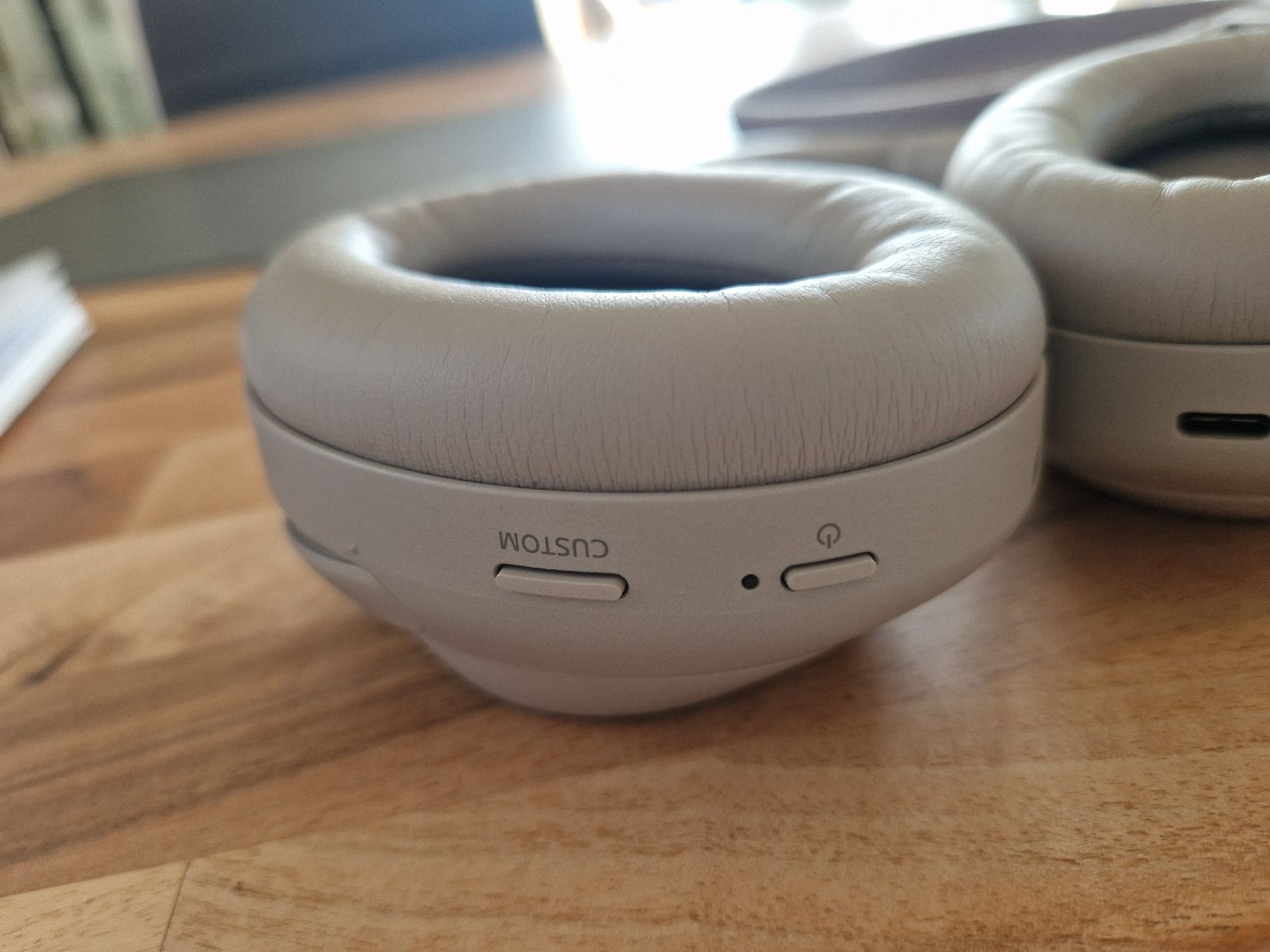 Sony Kopfhörer: Sony WH-1000XM4 beige – Gebraucht aus Lyss von katelisa 8