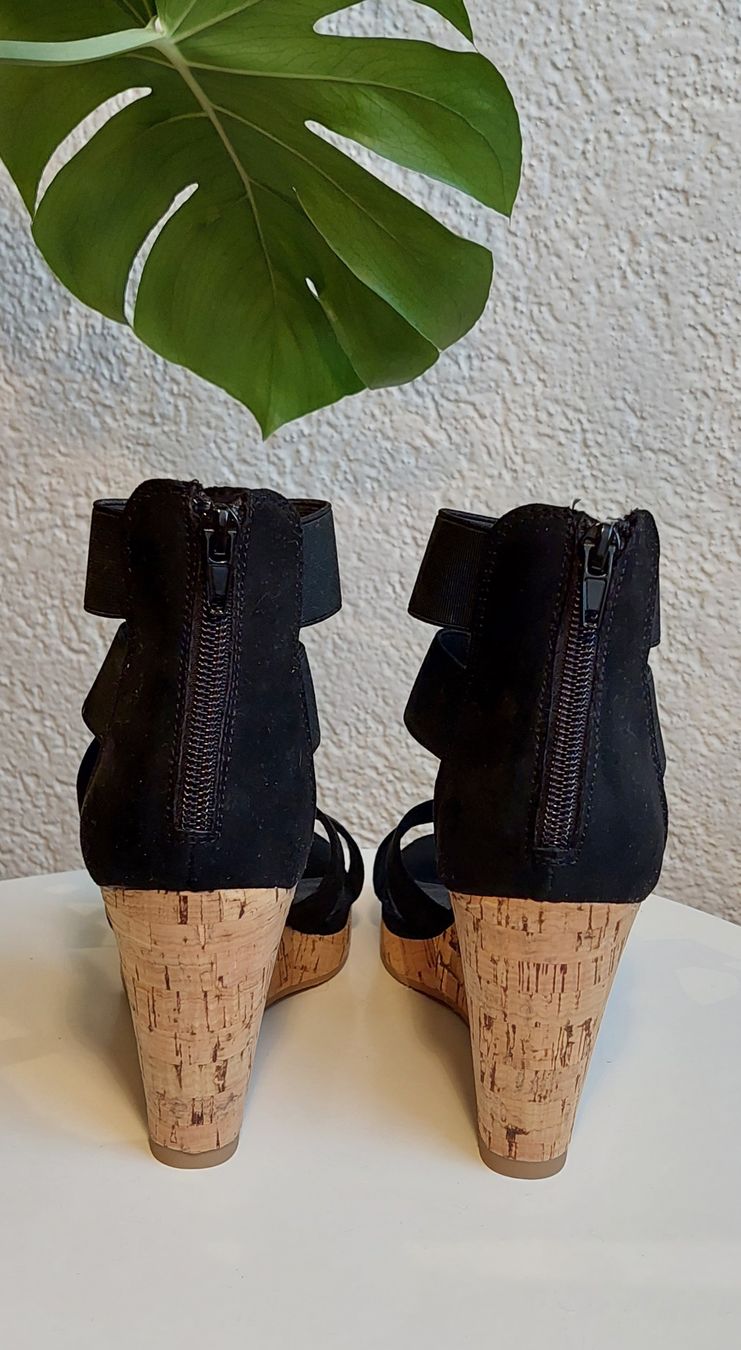 Graceland Scarpe da donna: Keilsandalette Black Gr 37 - NEU – Nuovo e nell'imballaggio originale da Zizers venduto da toasty01 3