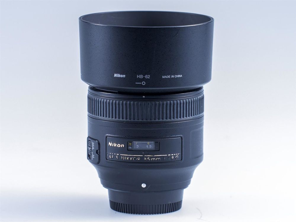 Nikon 85-250mm f4 Zoom-Nikkor Lens for Non-AI - Blue Moon Camera
