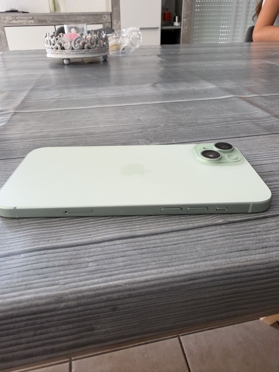 Apple Handys / Smartphones: Iphone 15 Plus 128 GB Grün – Gebraucht aus Seengen von jordi89 2