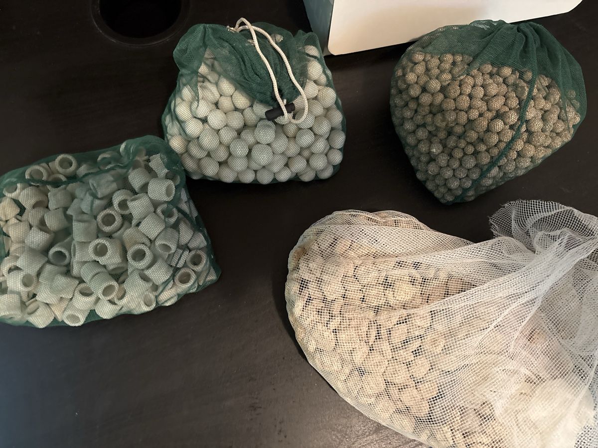 Autres: Aquarium Filter Steine  – Neuf avec emballage d'origine à Koblenz par l-rocca