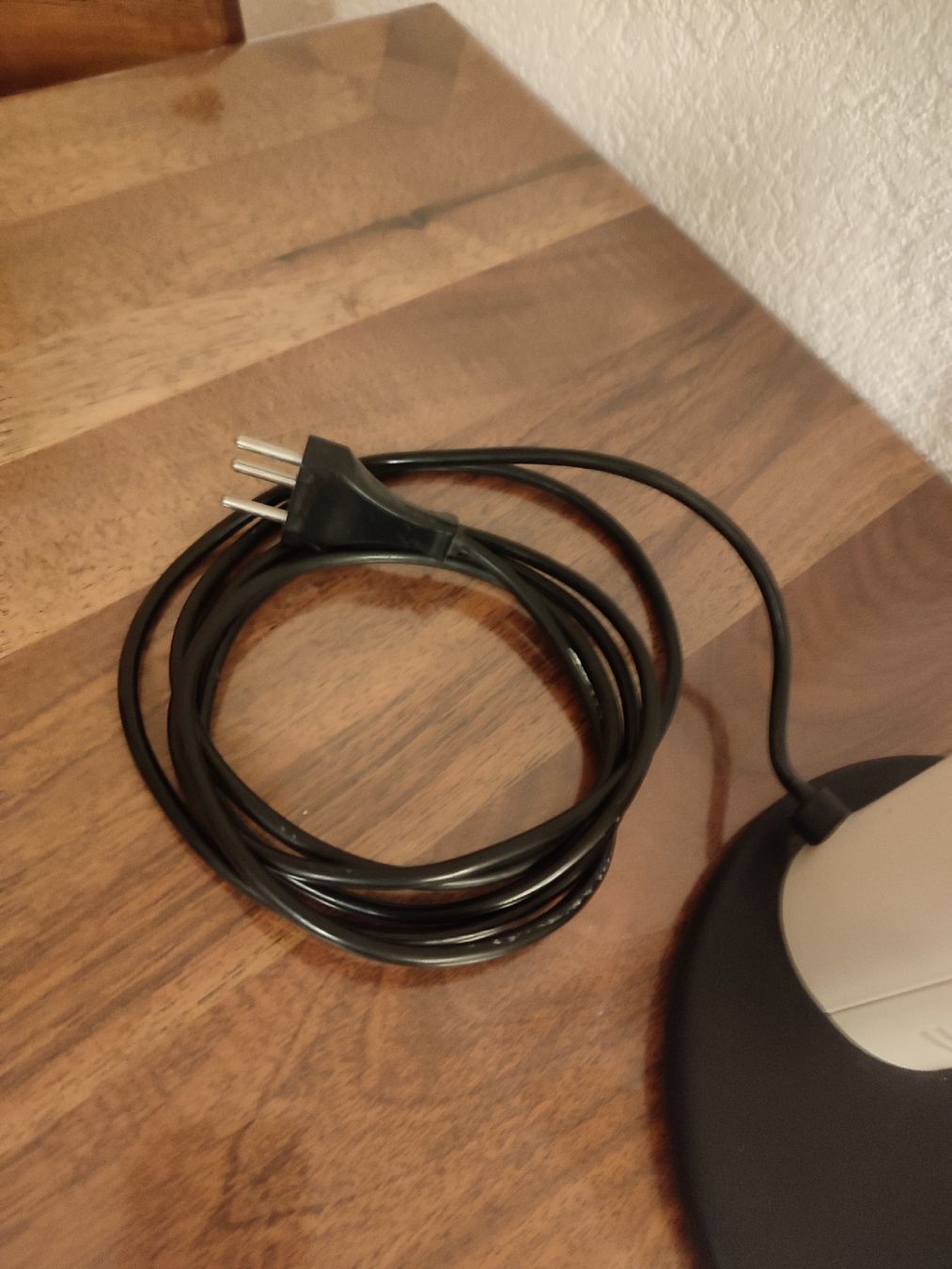 Lampade: Lampe de table LUCI ABELE – Usato da Bougy-Villars venduto da Vogue 5