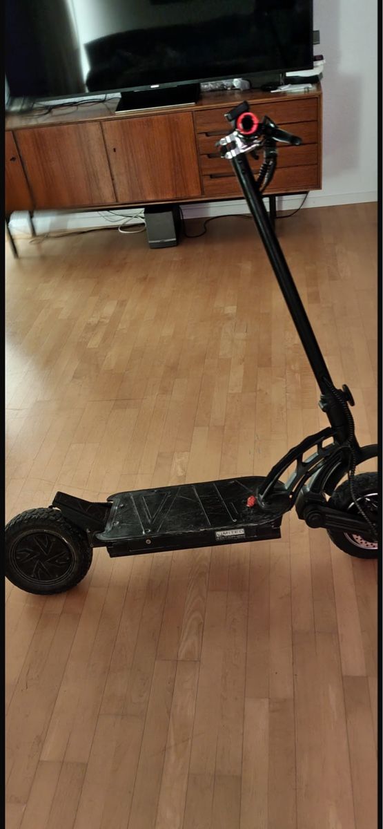 Scooter: Vmax R55 limited edition – Usato da Kreuzlingen venduto da shaku