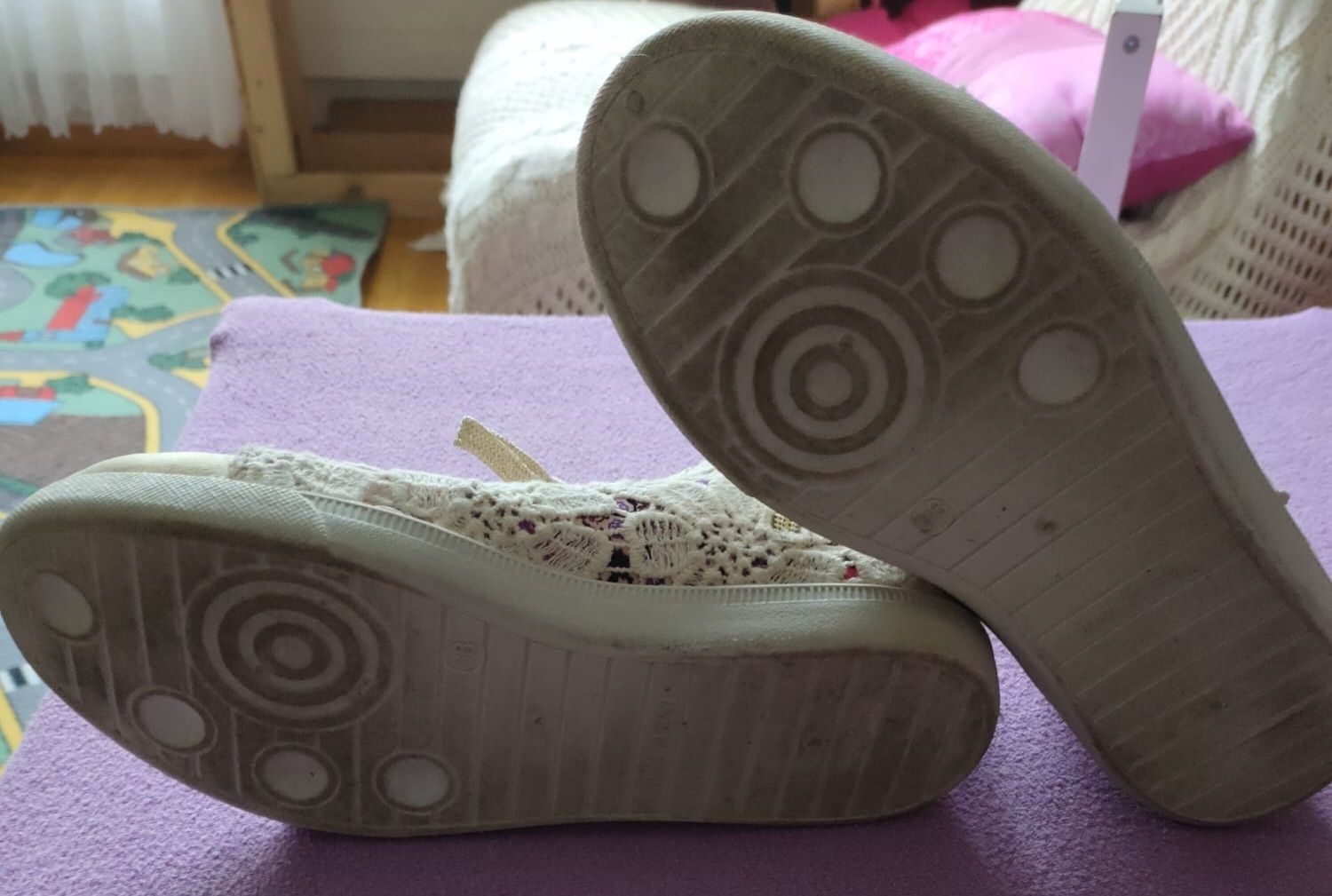 Scarpe da donna: Sneakers Gr. 38 – Usato da Luzern venduto da Luzern_Energy 3