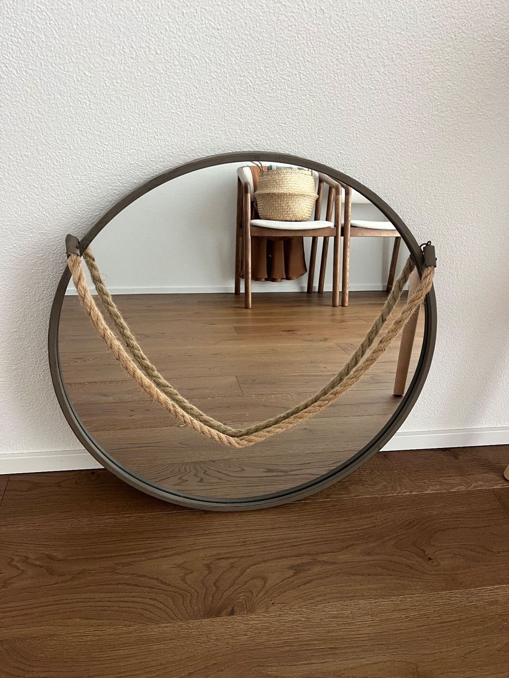 Maisons du monde Miroirs: Modern round mirror 60cm with rope hanger – D'occasion à Urdorf par karol.muszkiewicz 2
