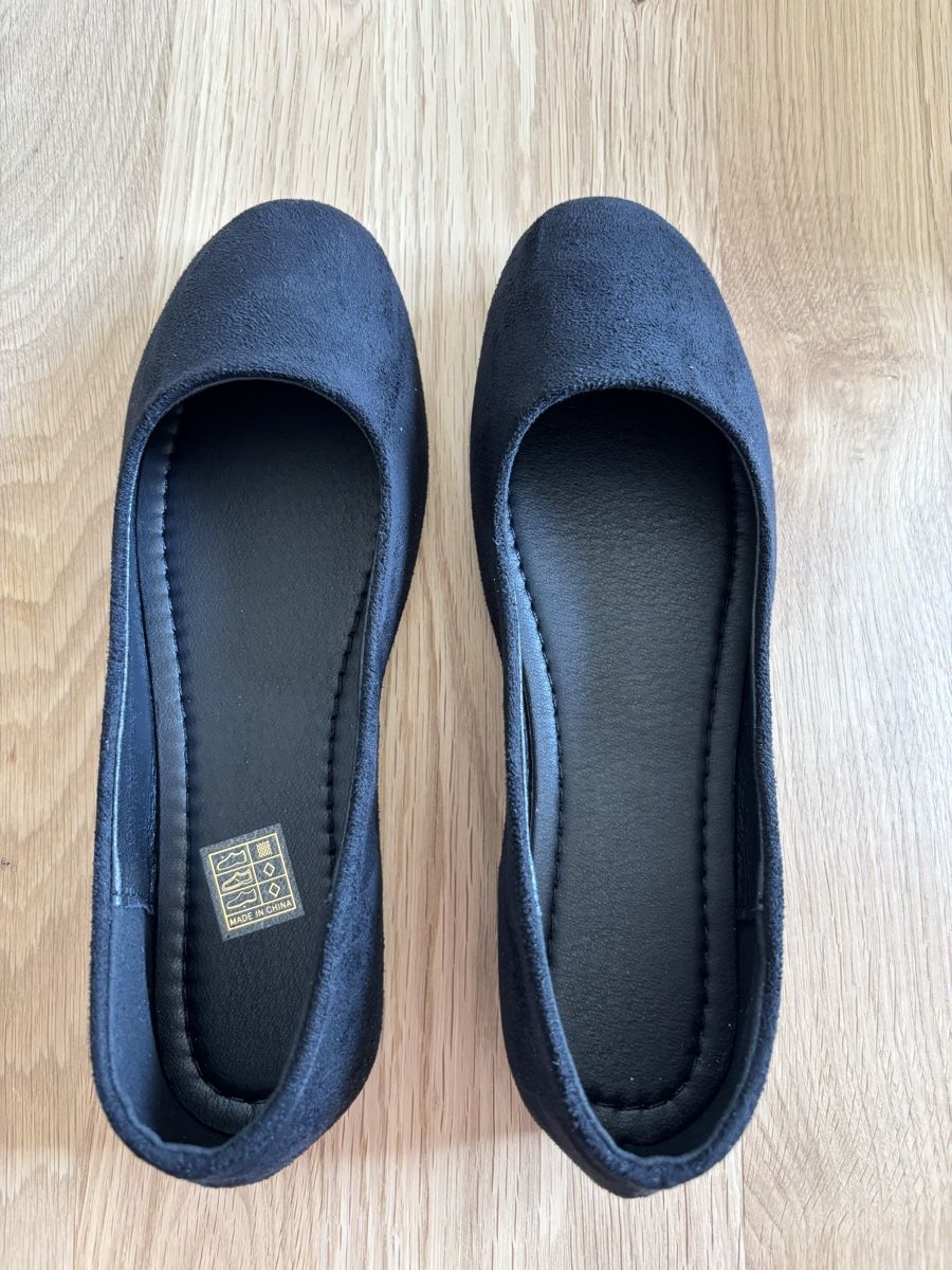 Scarpe da donna: Schwarze Ballerina – Nuovo e nell'imballaggio originale da Nussbaumen AG venduto da Felix2016