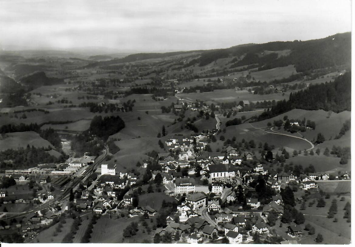 Ansichtskarten: Fliegeraufnahme Entlebuch – Gebraucht aus Hochdorf von Ziegel-16