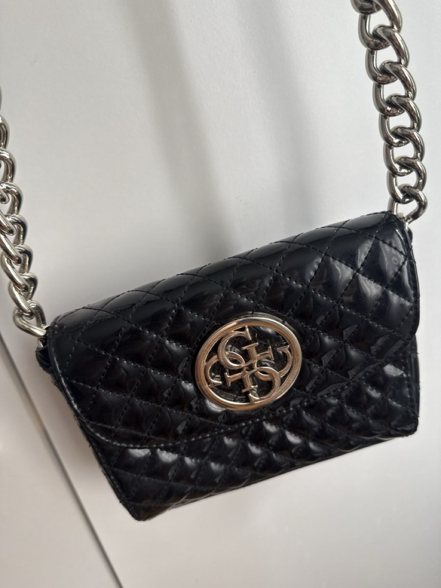 Guess Sacs femmes: Guess Tasche – D'occasion à Winkel par Olirickli05 1