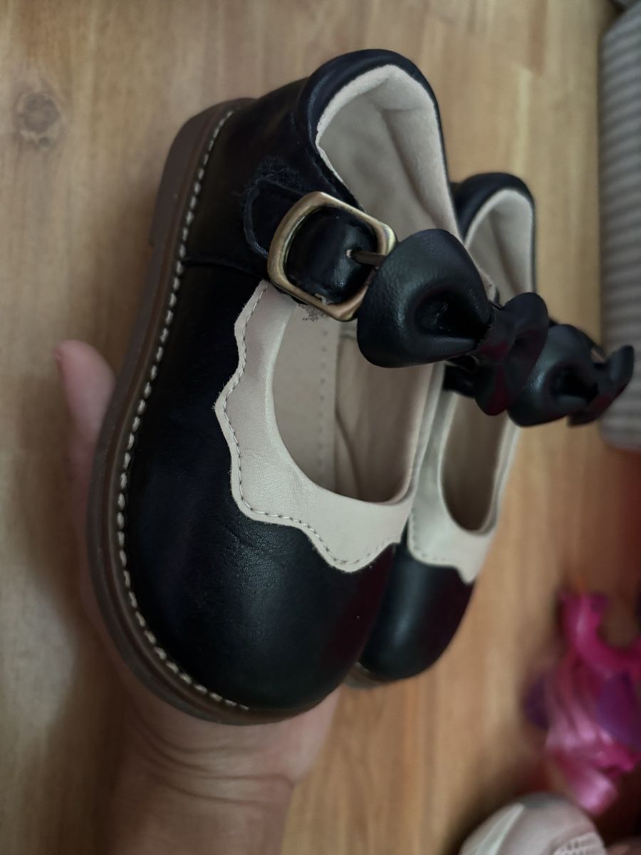 Schuhe für Mädchen: Kinderschuhe – Gebraucht aus volketswil von Sisi521 1
