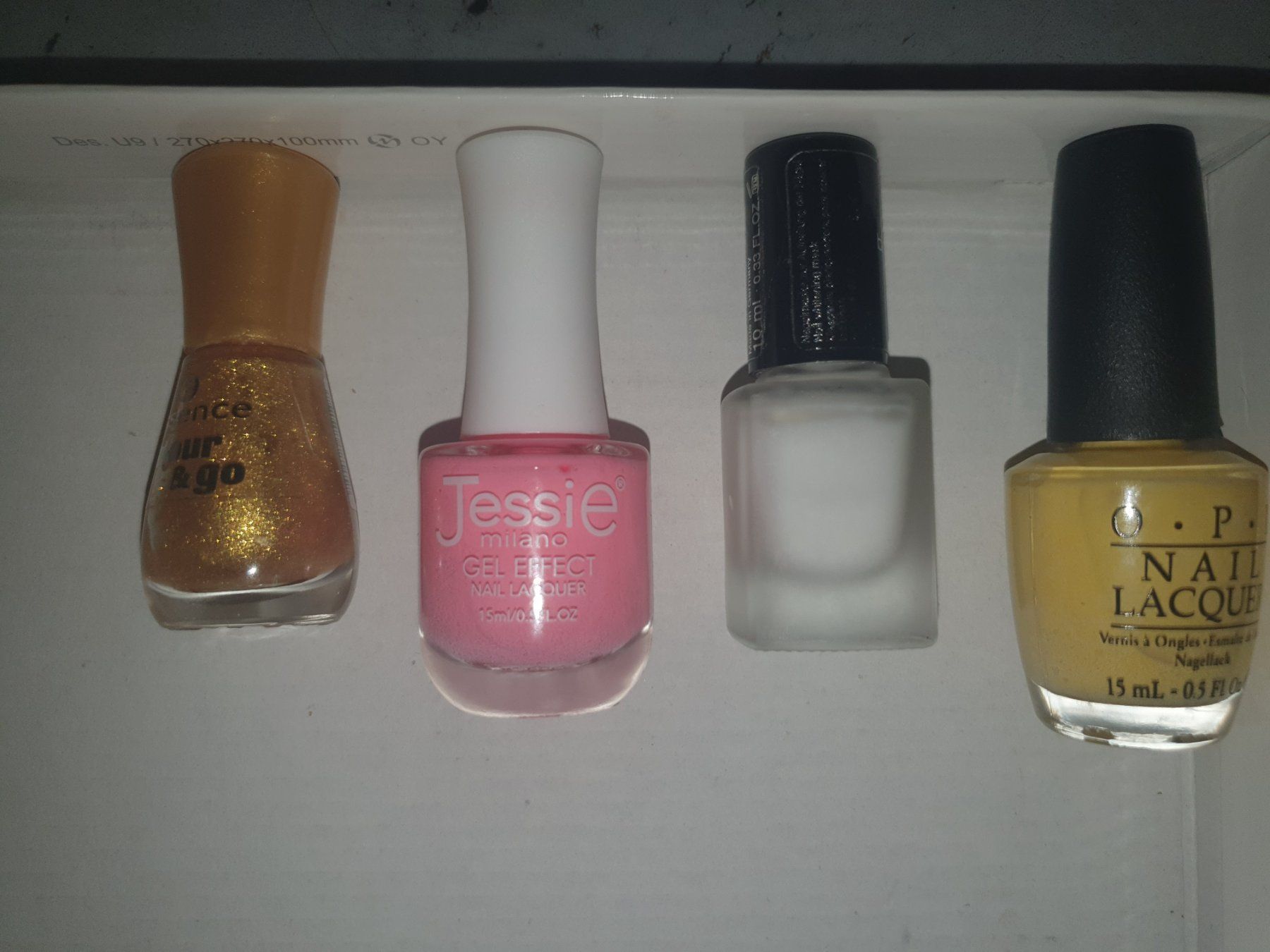 Opi Smalto per unghie: Nagellack – Usato da Moosseedorf venduto da Sonnenschein..