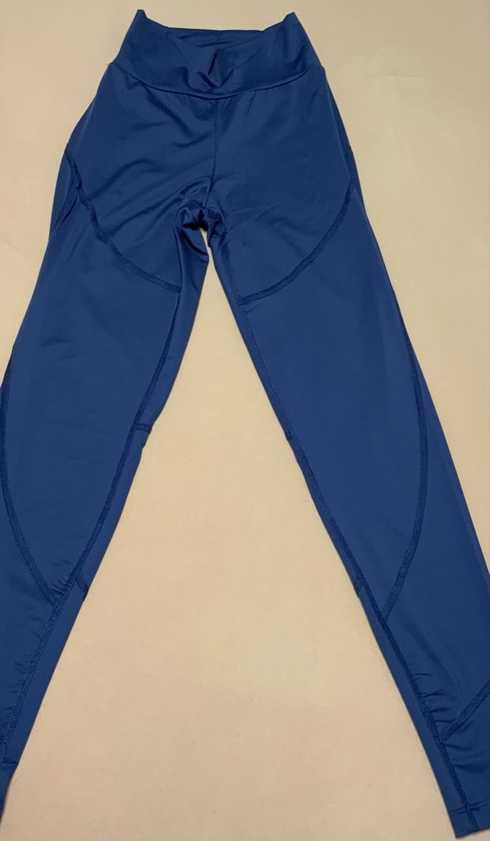 Calzedonia Leggings: Calzedonia Sporthose, Grösse M – Gebraucht aus Zollikerberg von Jvac2 2
